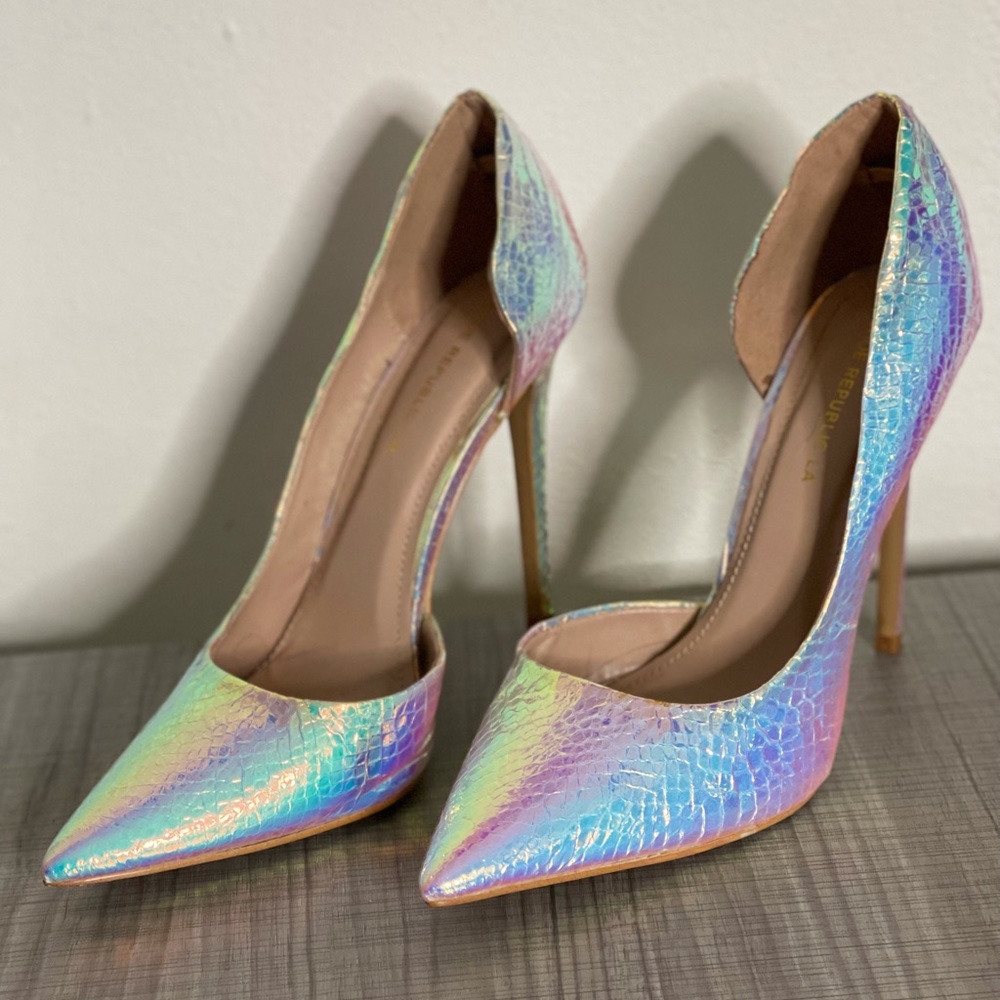 Multi color stilettos heel